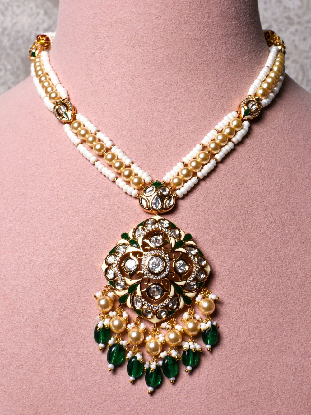 Kalki Pendant Necklace Set