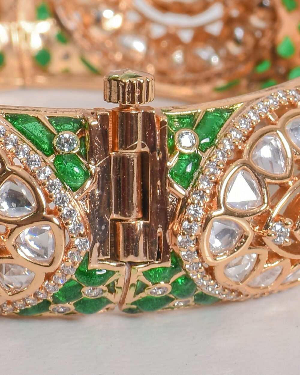 Ihina Polki Bangles (Emerald) - Image 4