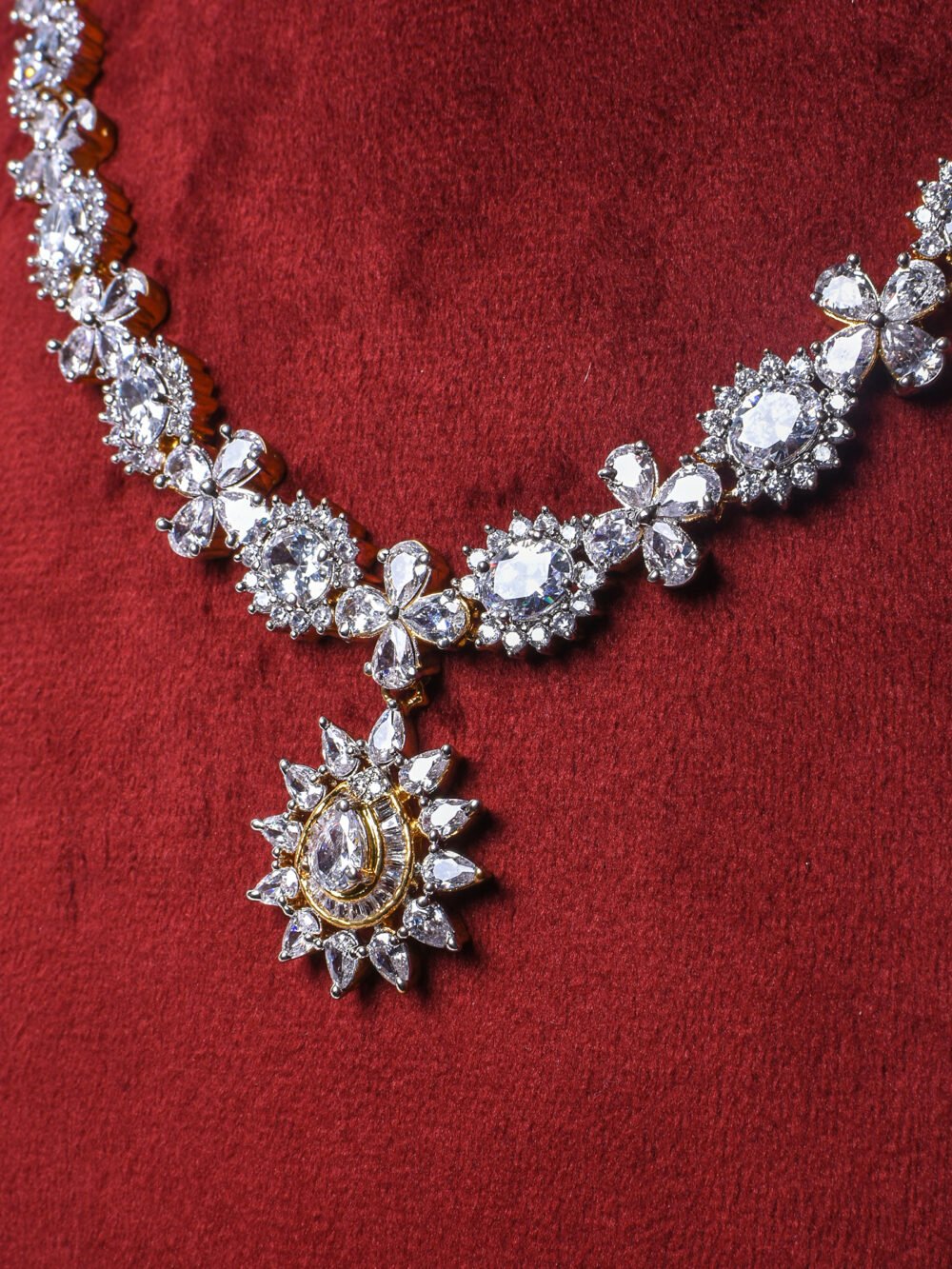 Miraya Diamond Necklace Set - Image 2