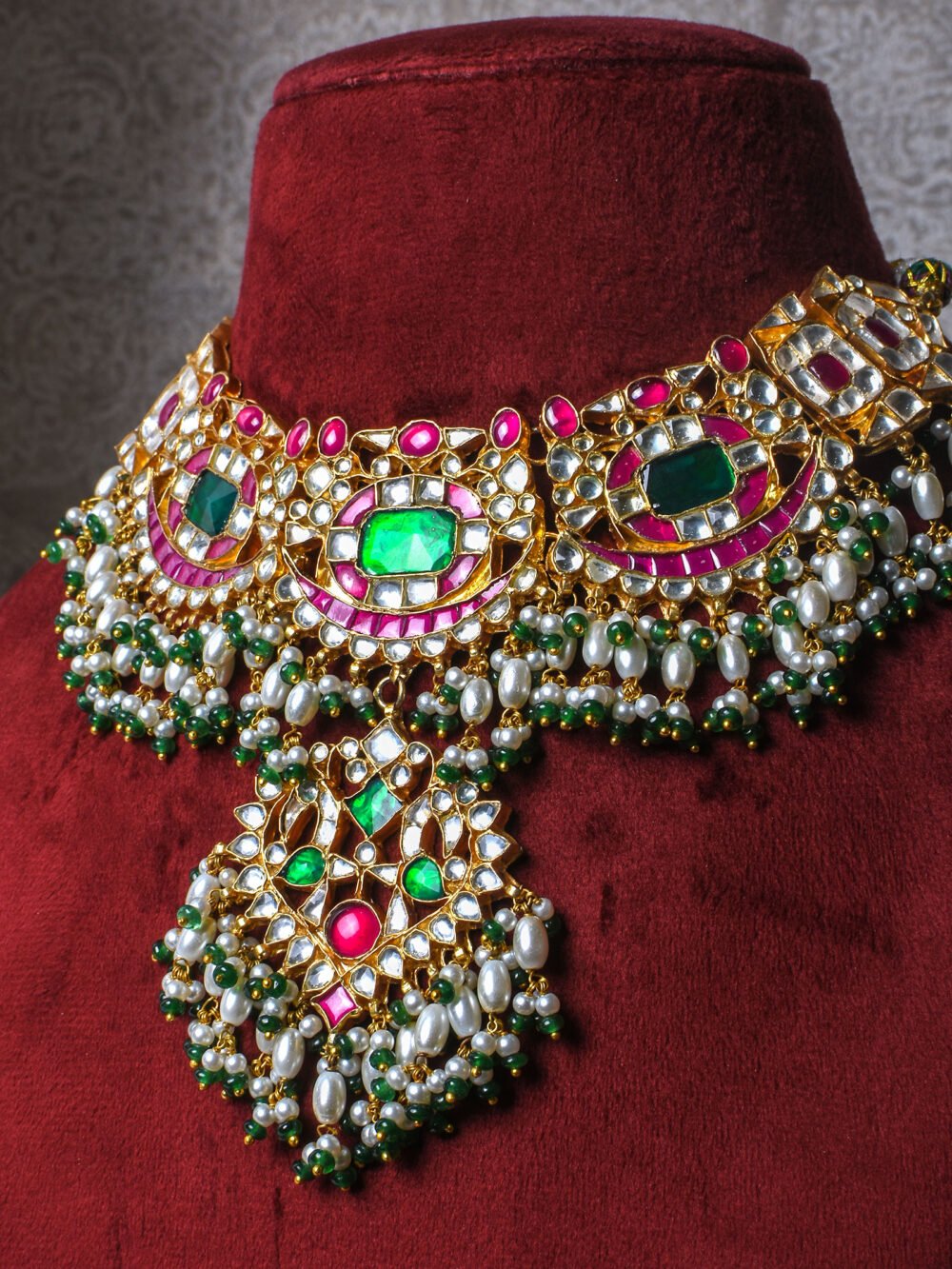 Parthivi Kundan Bridal Set - Image 3