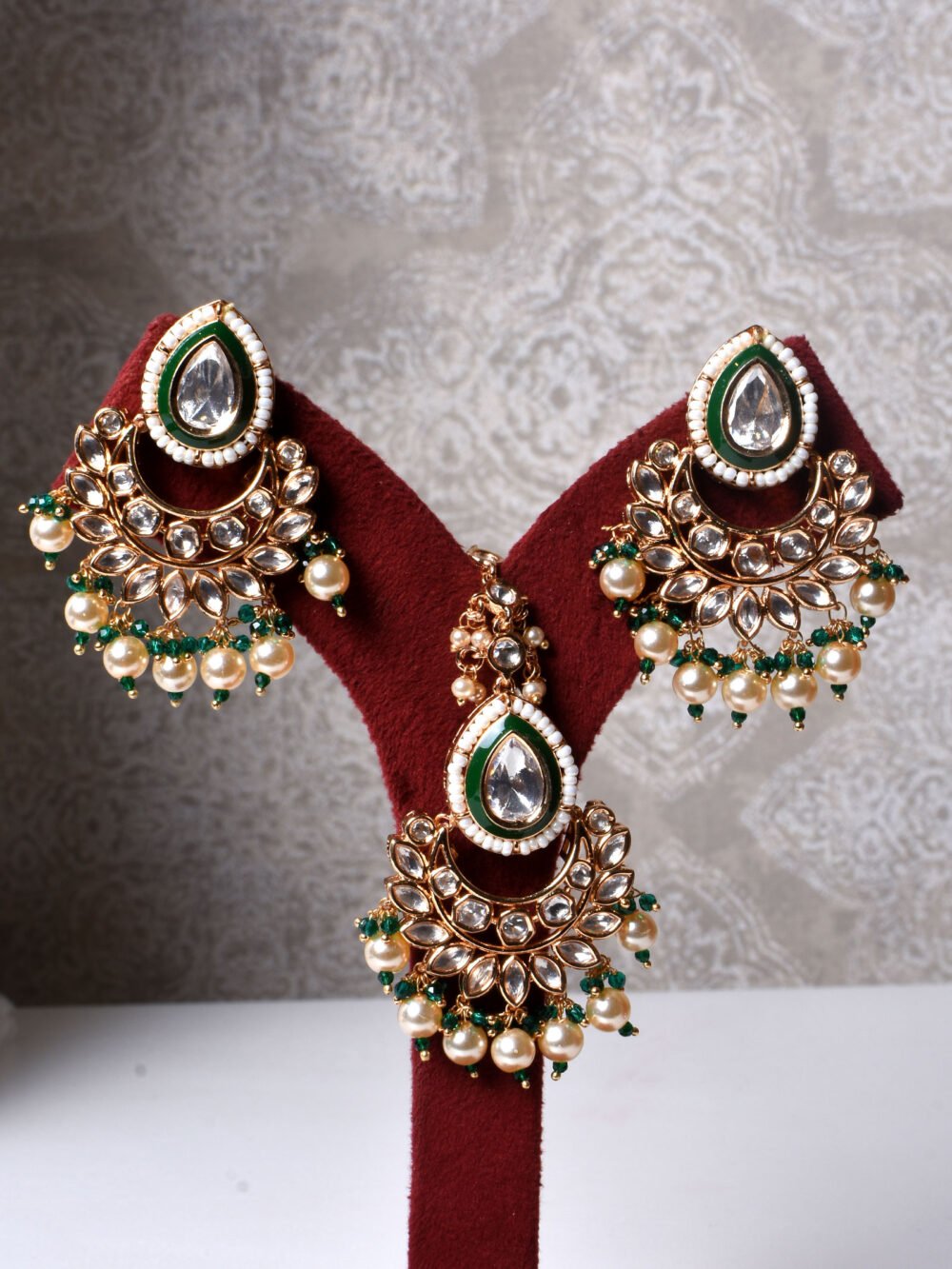 Bharavi Polki Bridal Necklace Set - Image 4