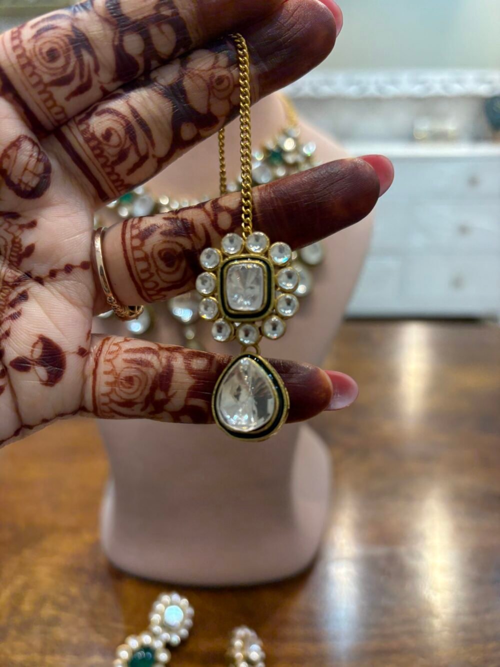 Amulya Polki Bridal Necklace Set - Image 6