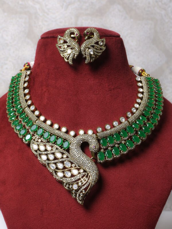 Diana Polki Necklace Set