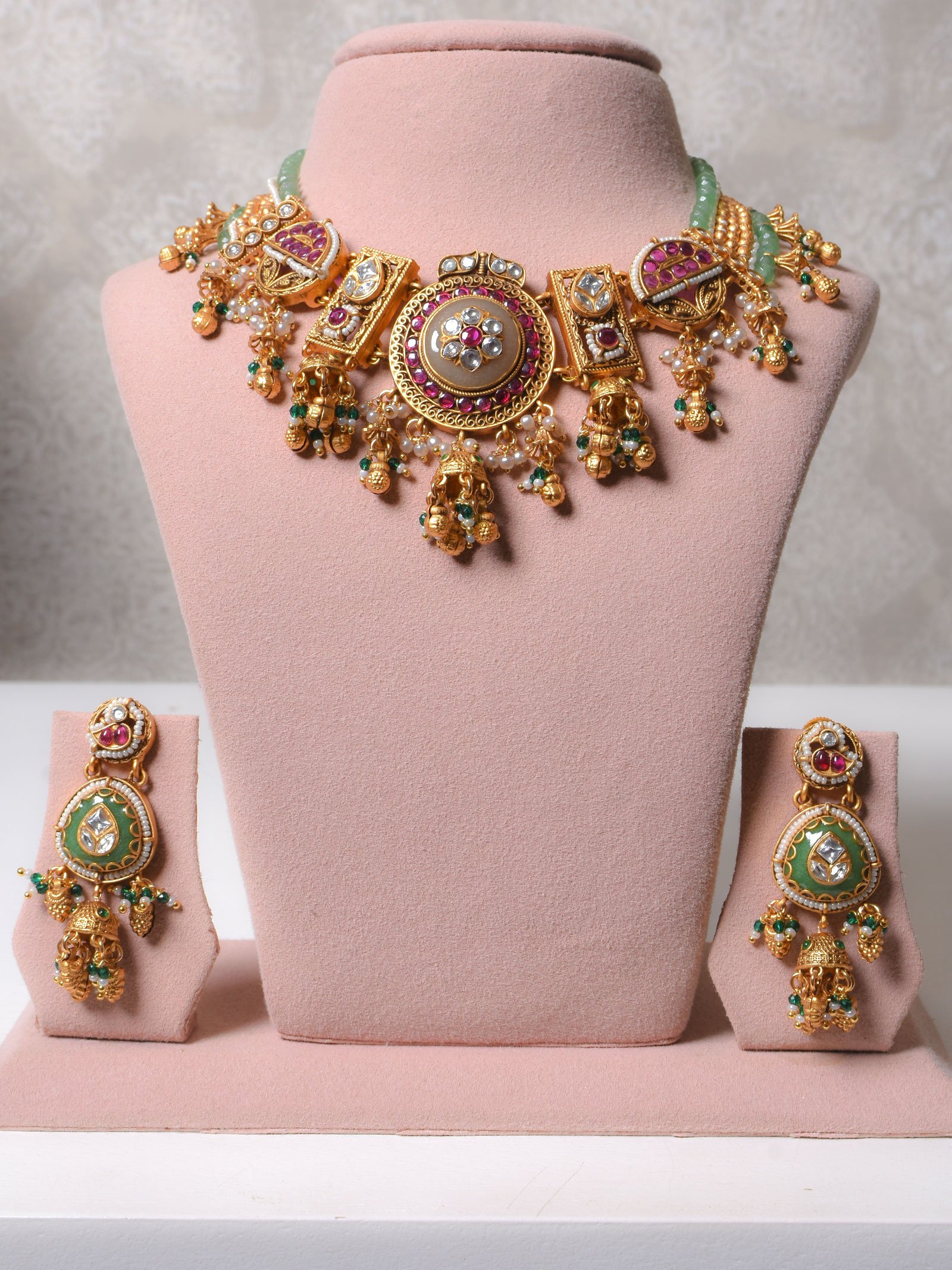 Moonasri Antique Heritage Necklace Set