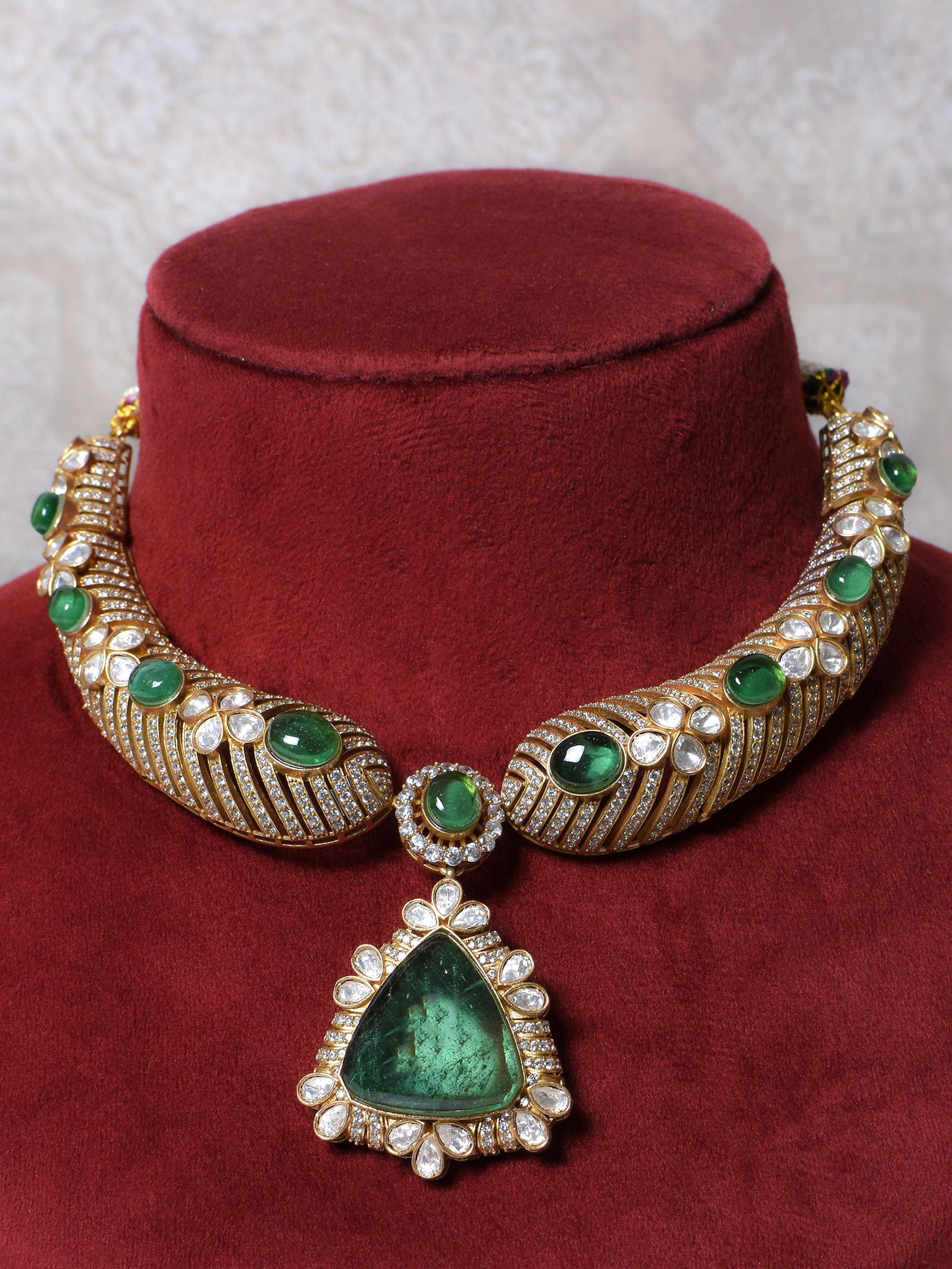 Morina Polki Necklace Set