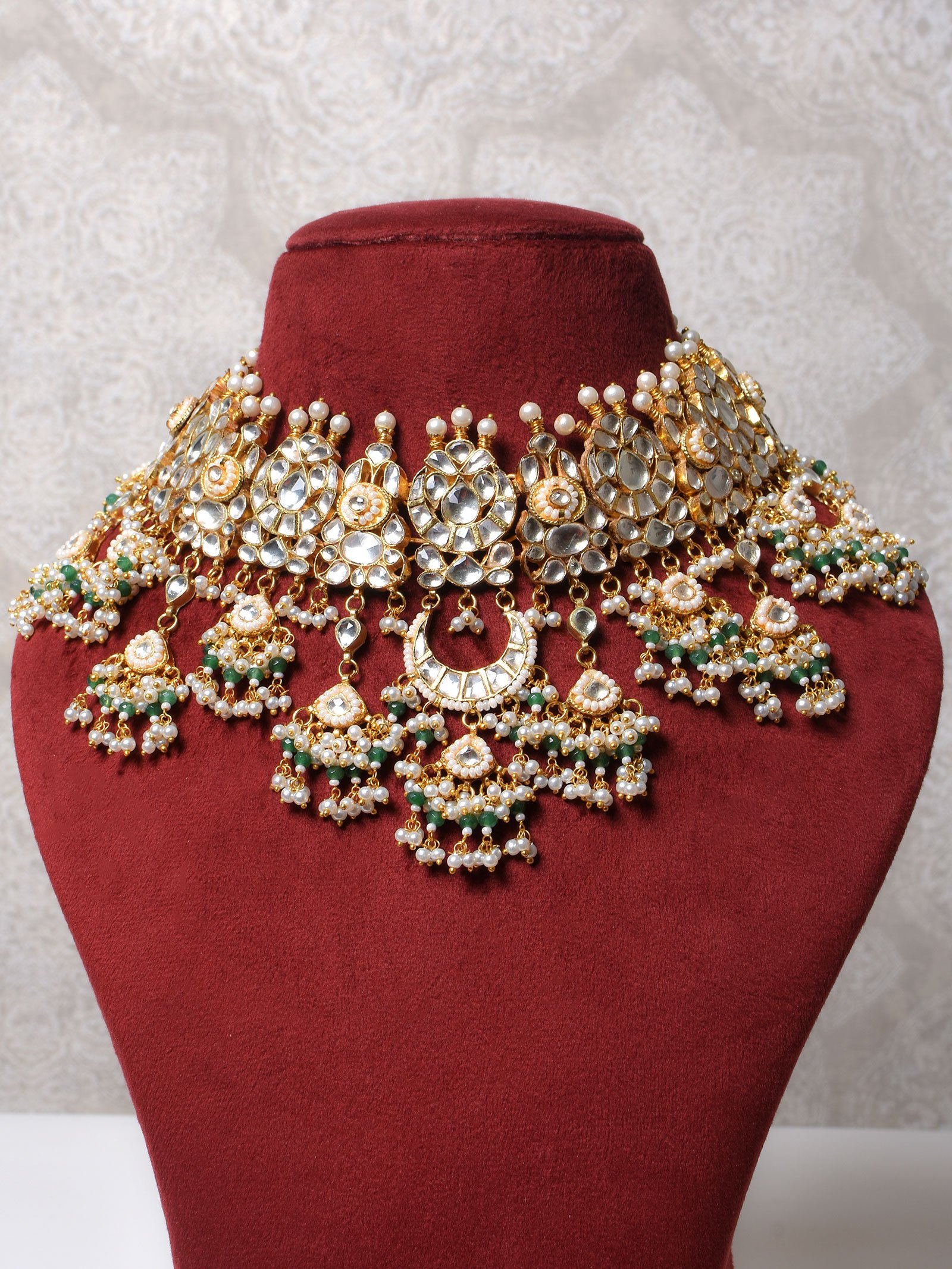 Vaijayanti Kundan Bridal Necklace set