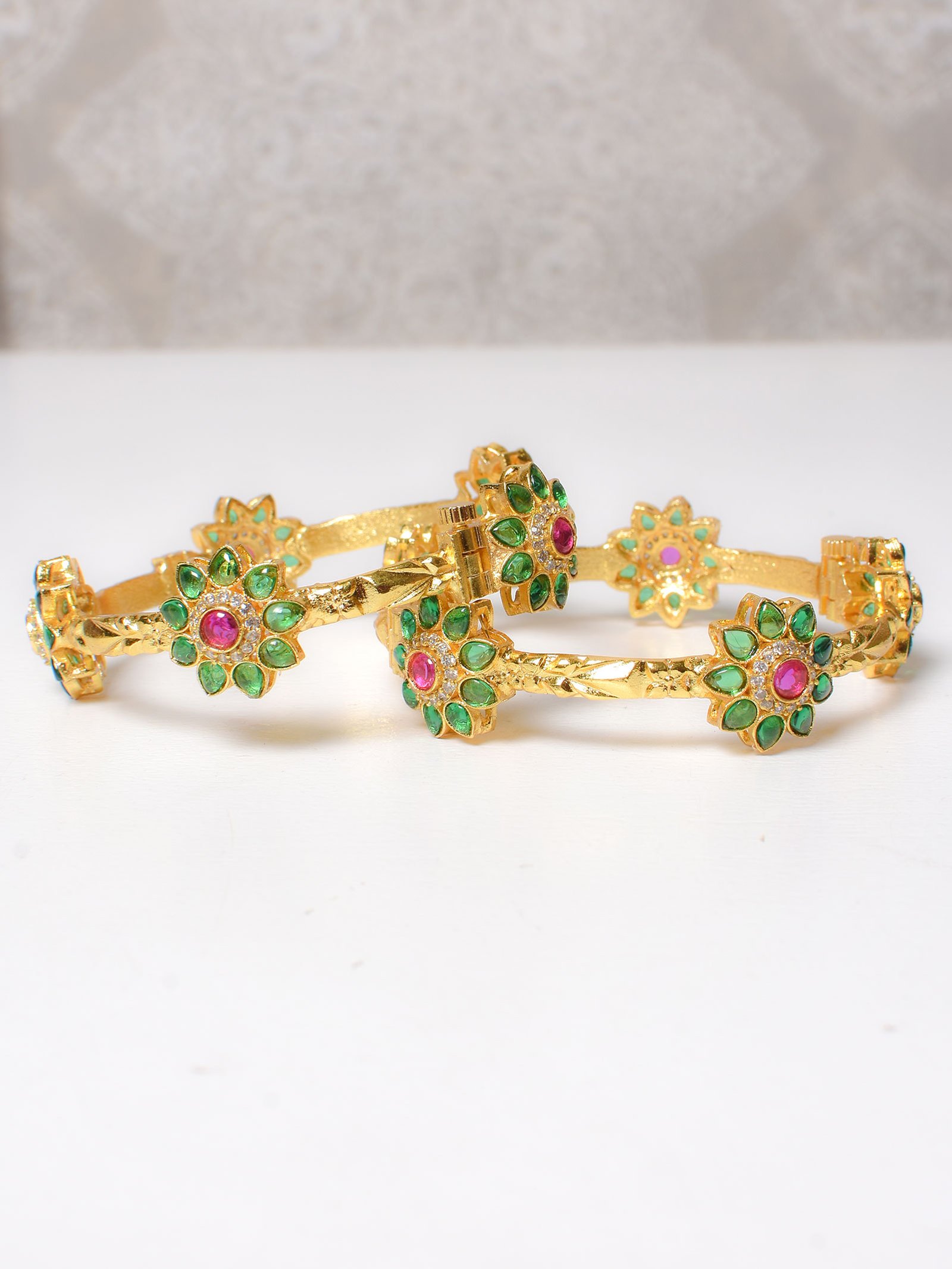 Parnik Antique Gold Bangles