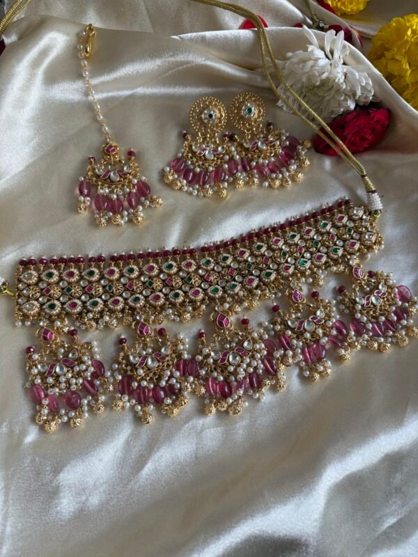 Vaishvi Kundan Bridal Necklace set