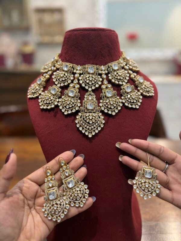 Kashvi Polki Bridal Necklace Set