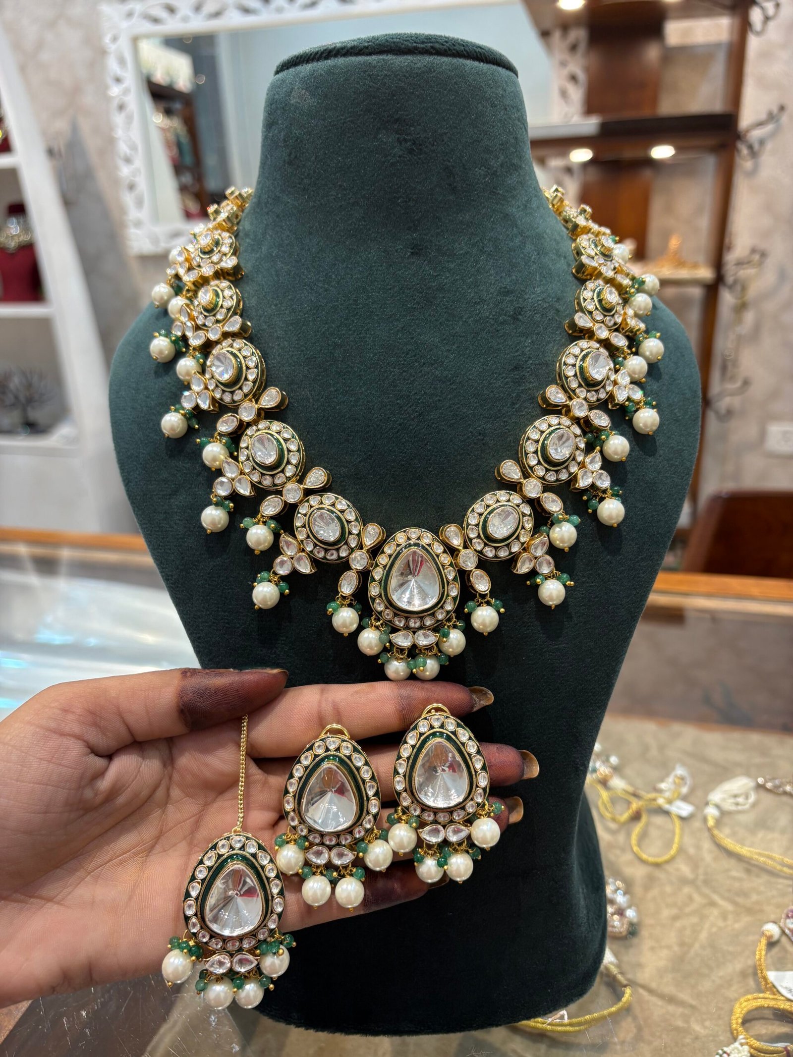 Vanísia Polki Bridal Necklace Set