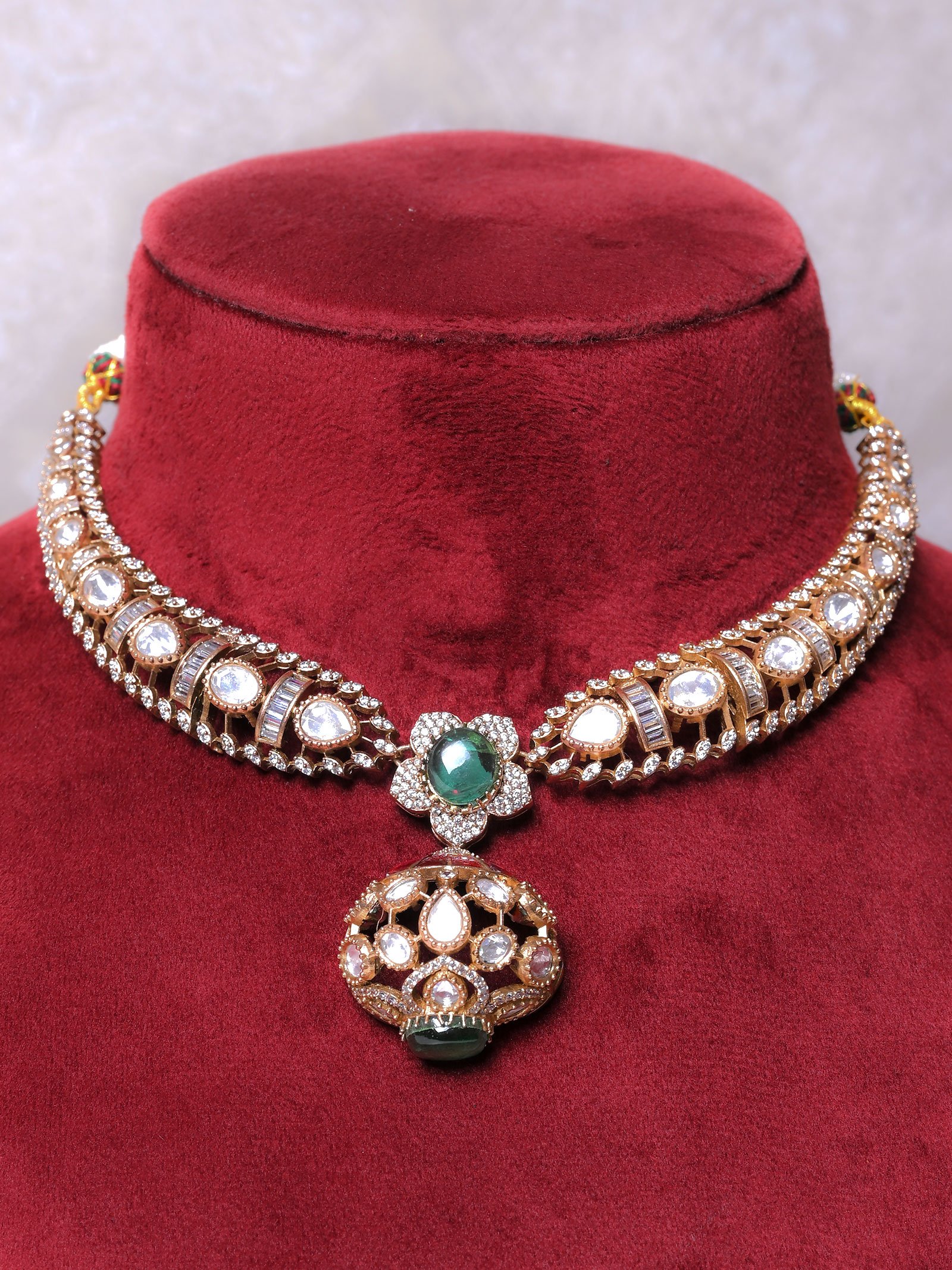 Lyra Polki Necklace Set