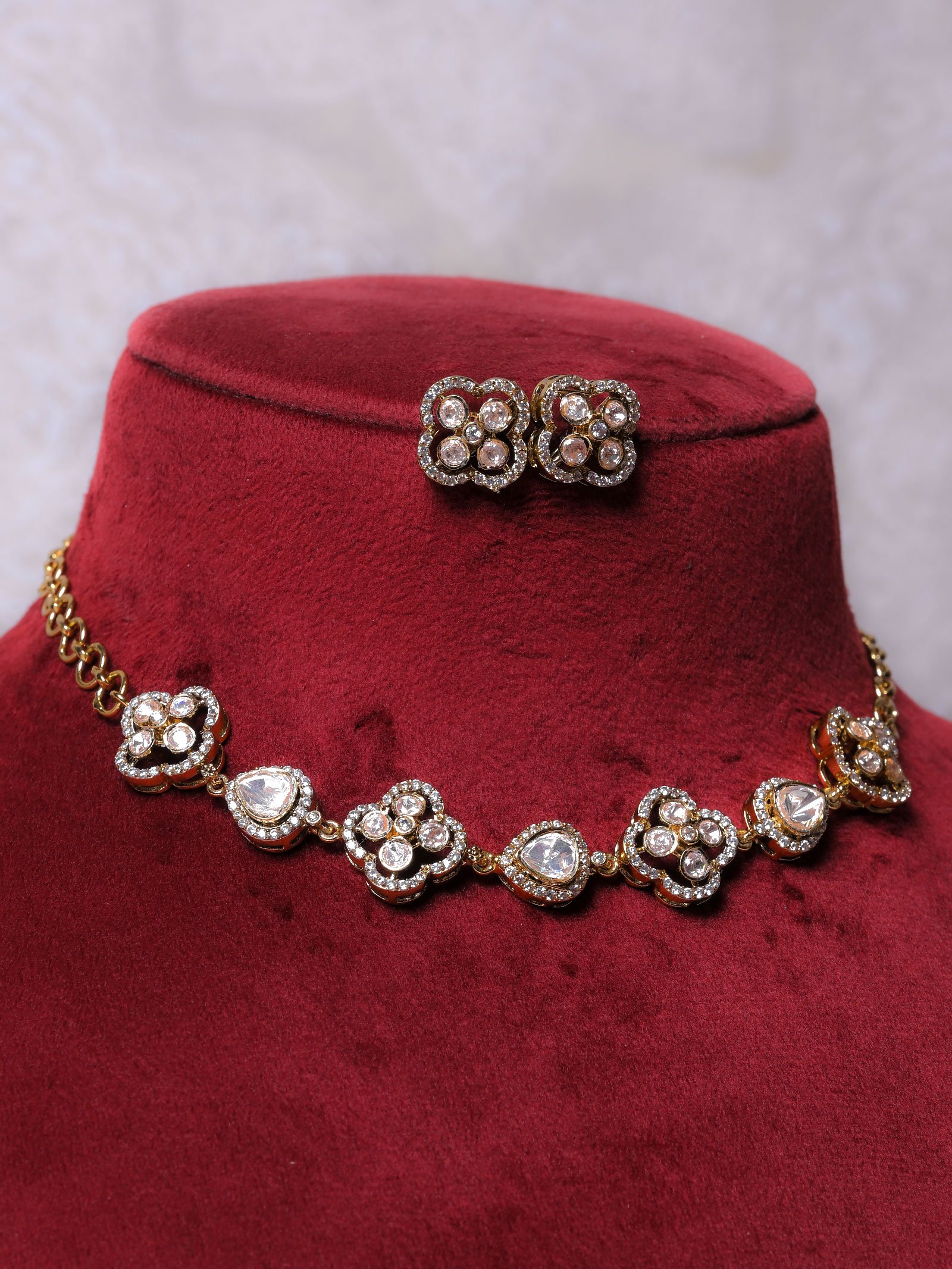 Medha Polki Pendant Necklace Set