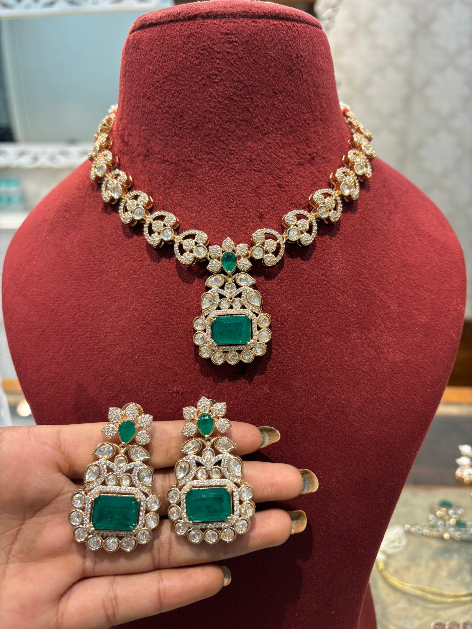 Harita Polki Necklace Set