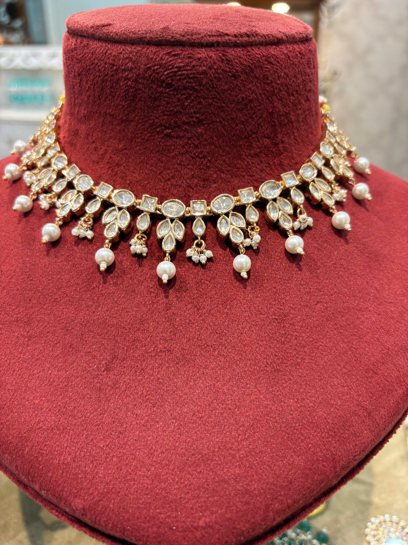 Sharmila Polki Necklace Set