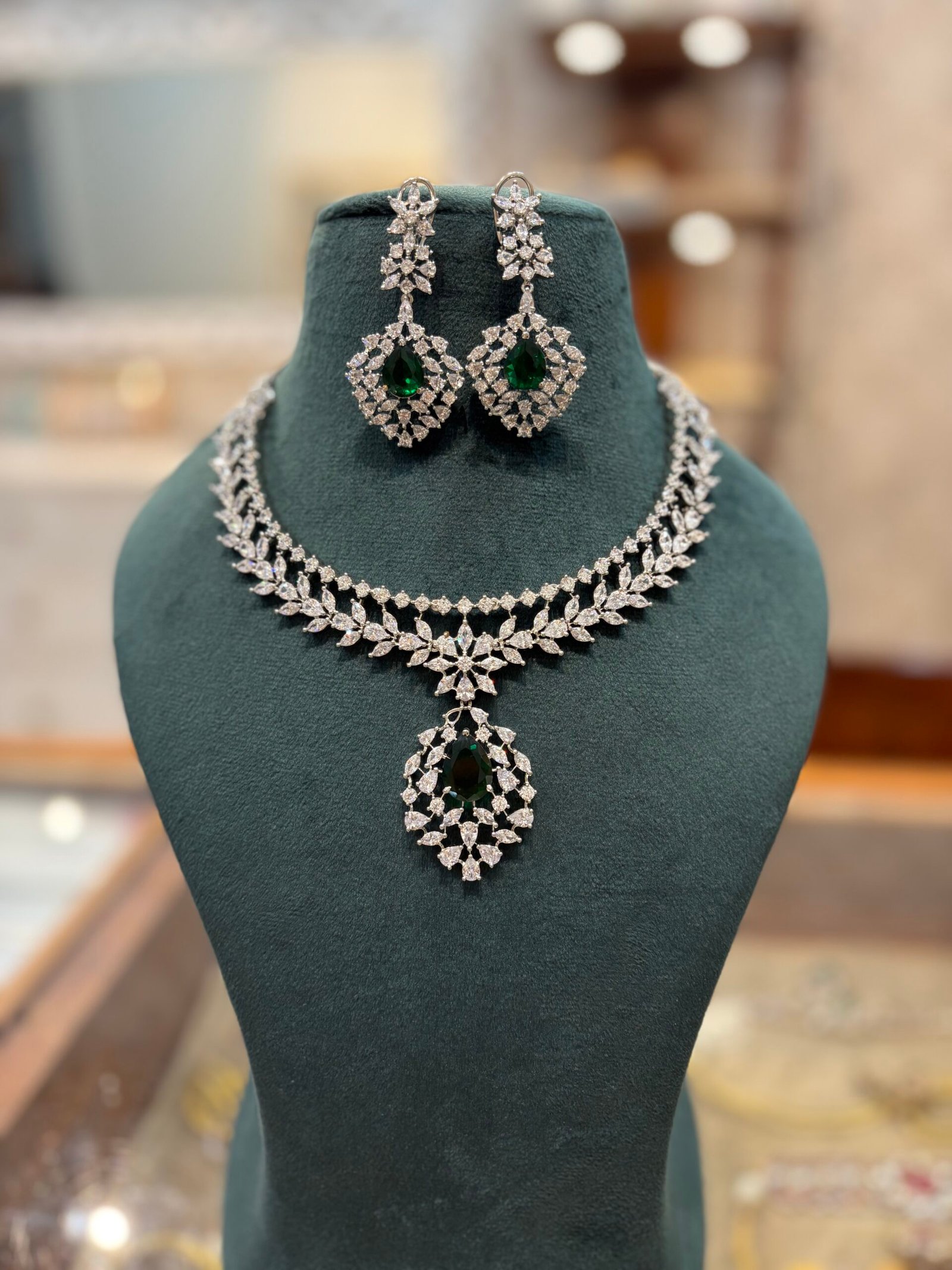 Claire Diamond Necklace Set