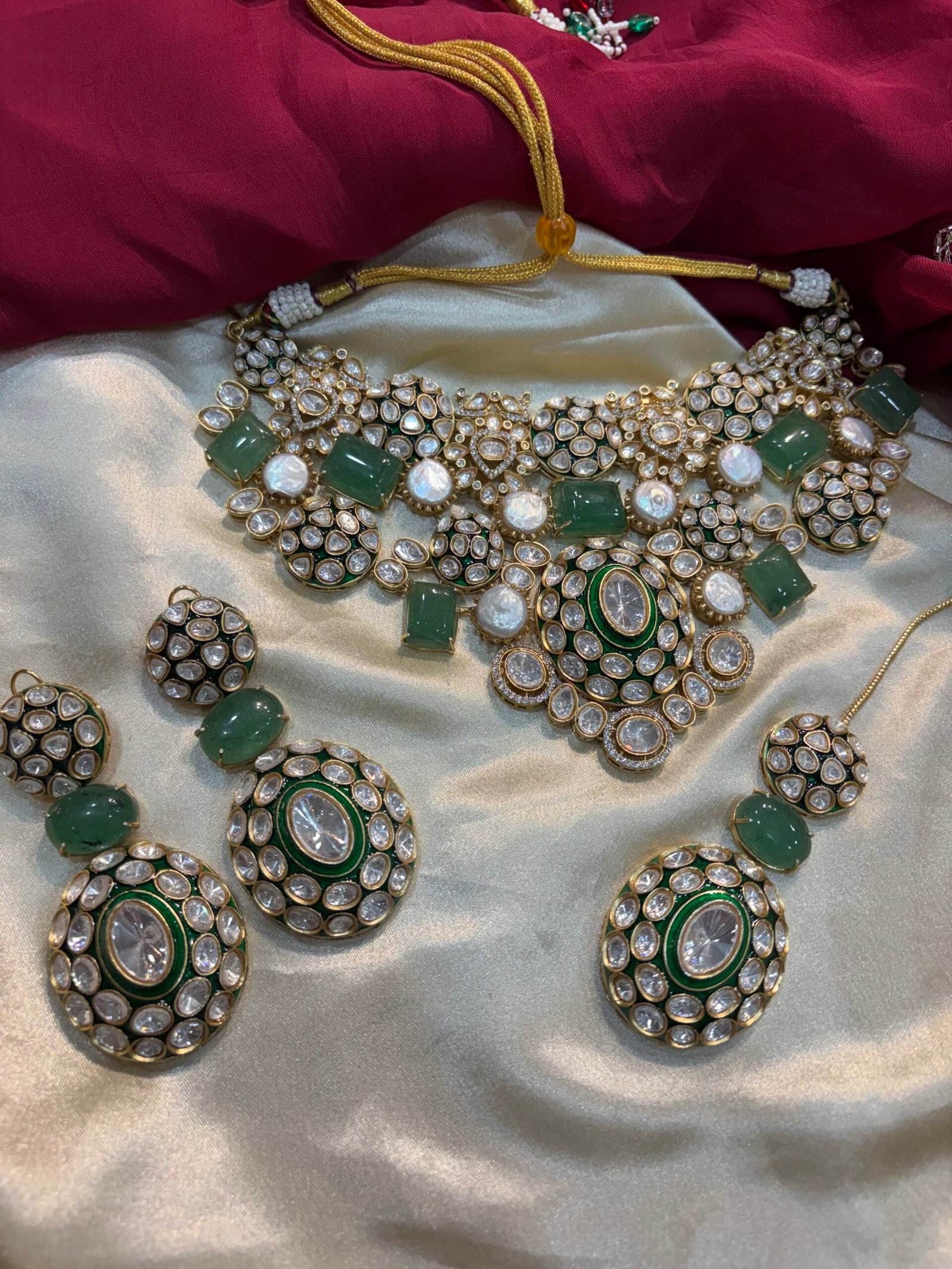 Feral Polki Bridal Choker Set