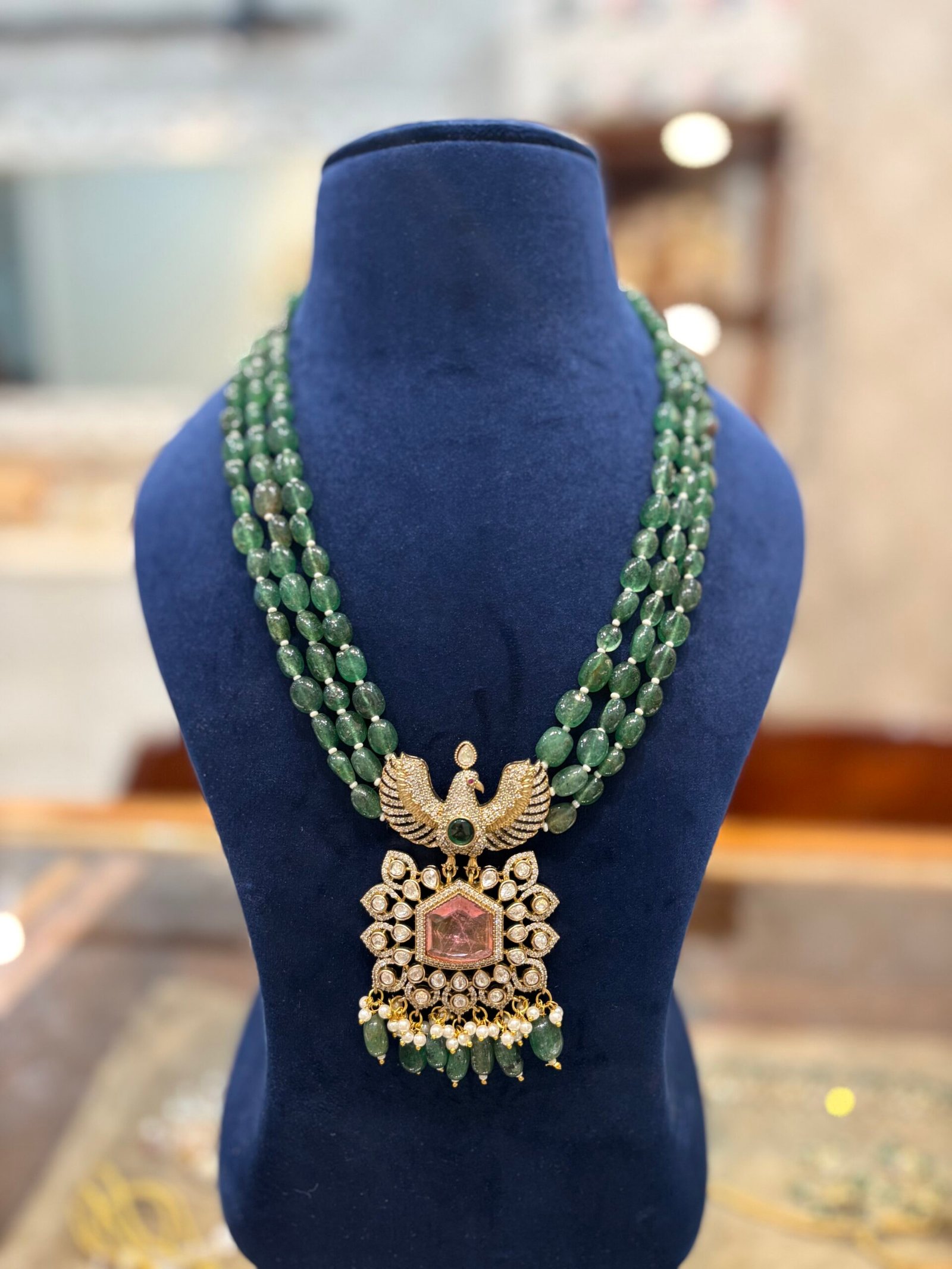 Eshika Polki Necklace Set