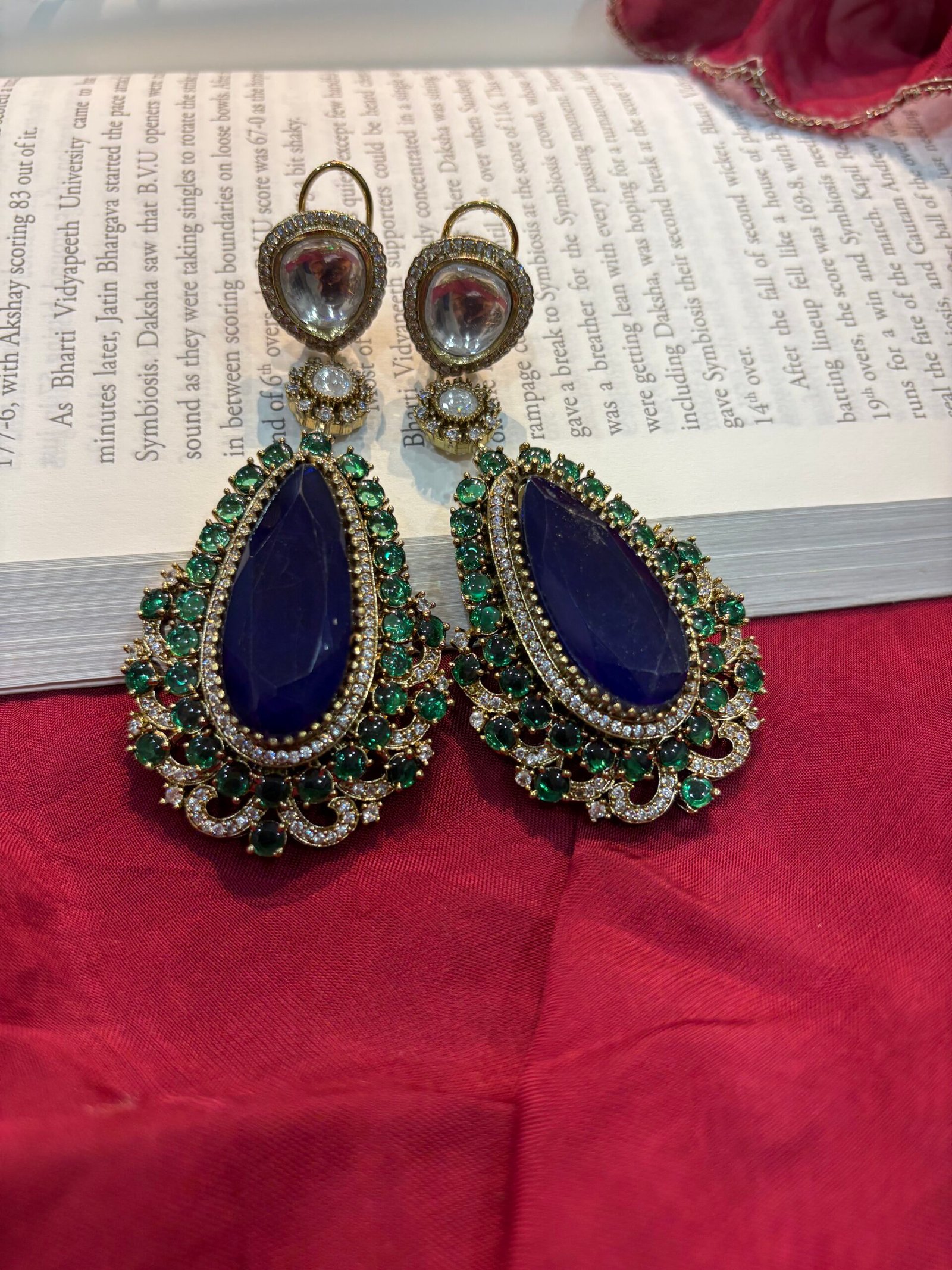 Sharanya Polki Chandbali