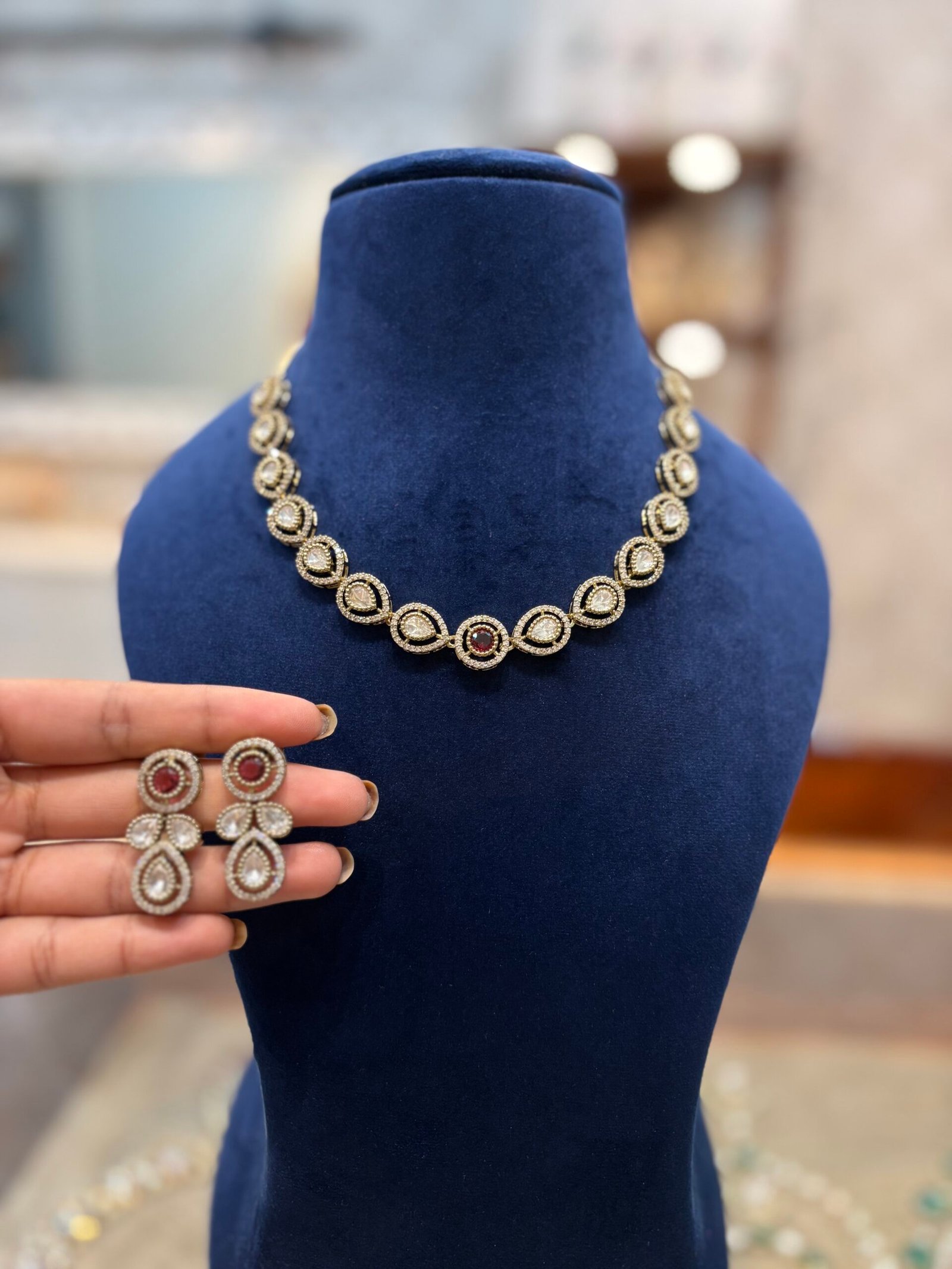 Rosalie Diamond necklace set