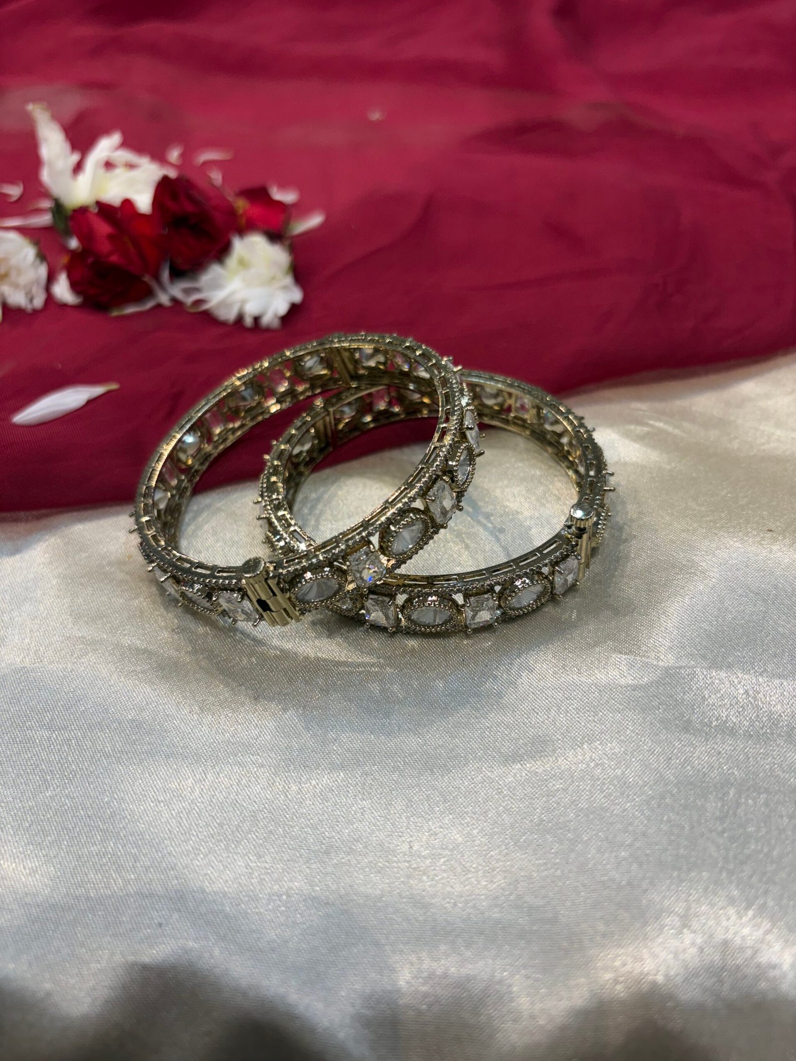 Ruchira Polki Diamond Bangles (2.4)