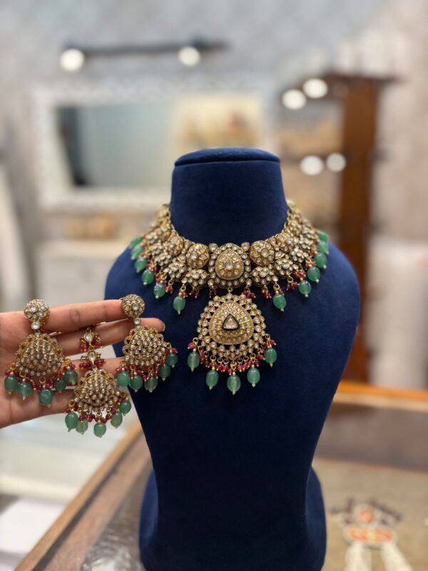 Mayilini Polki Kundan Minimal Bridal Necklace Set